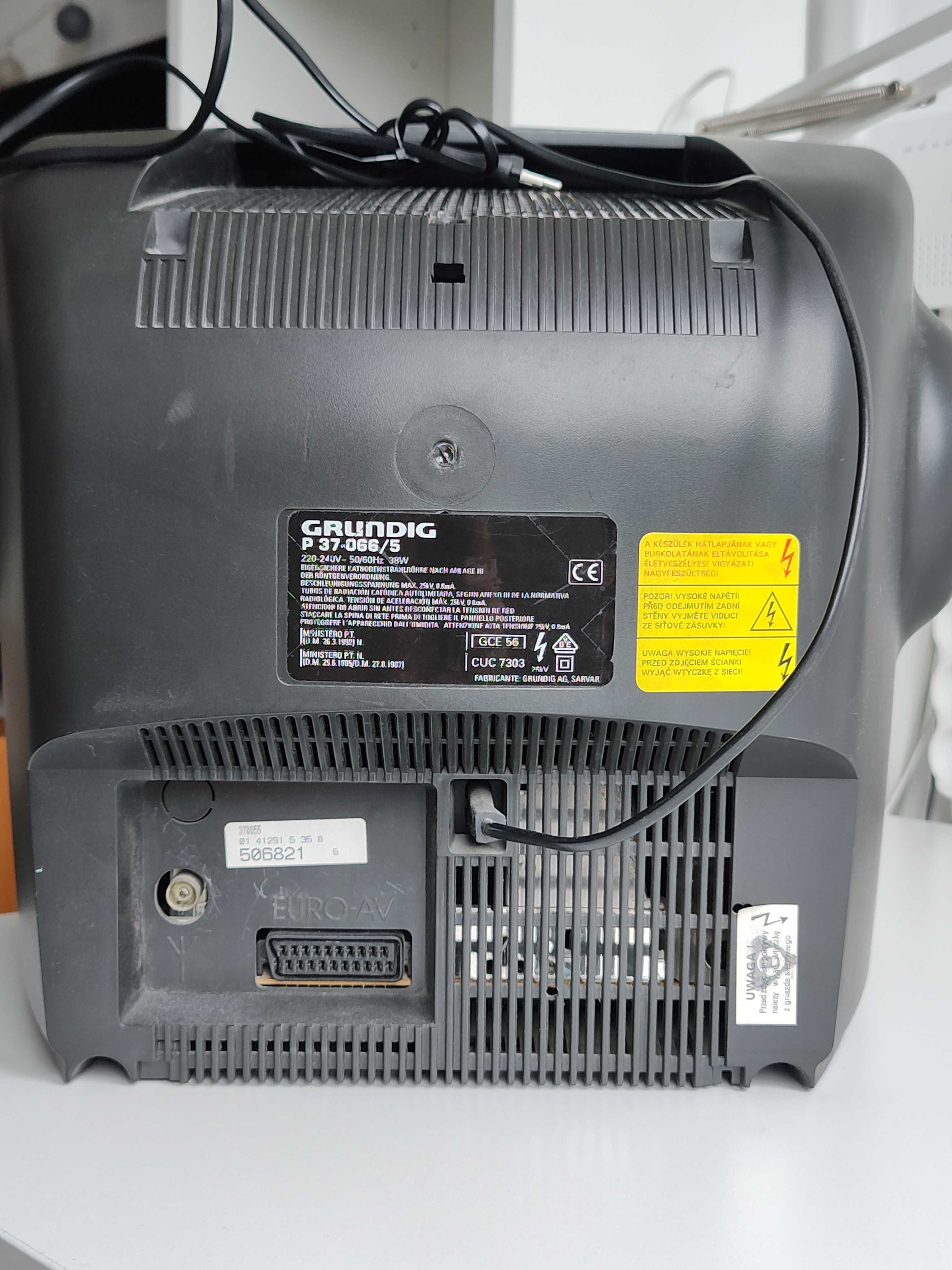 Telewizor retro CRT Grundig 14 cali