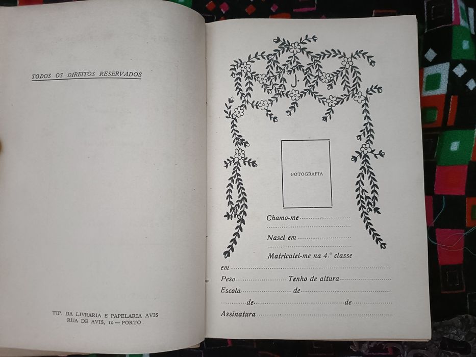 Livro de leitura antigo