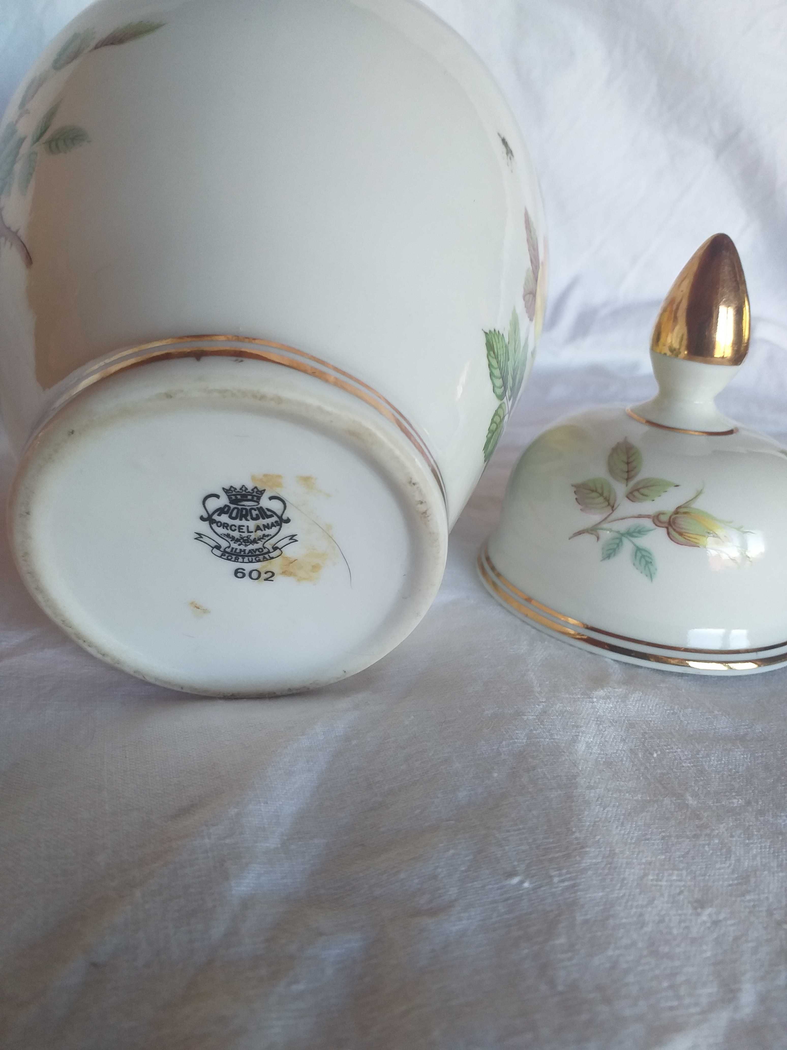 Pote decorativo 24cm alt.