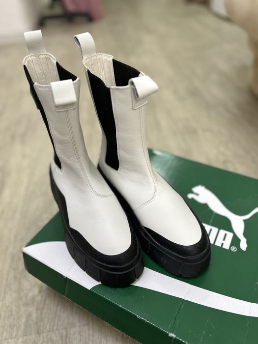 Жіночі ботінки челсі пума кожені