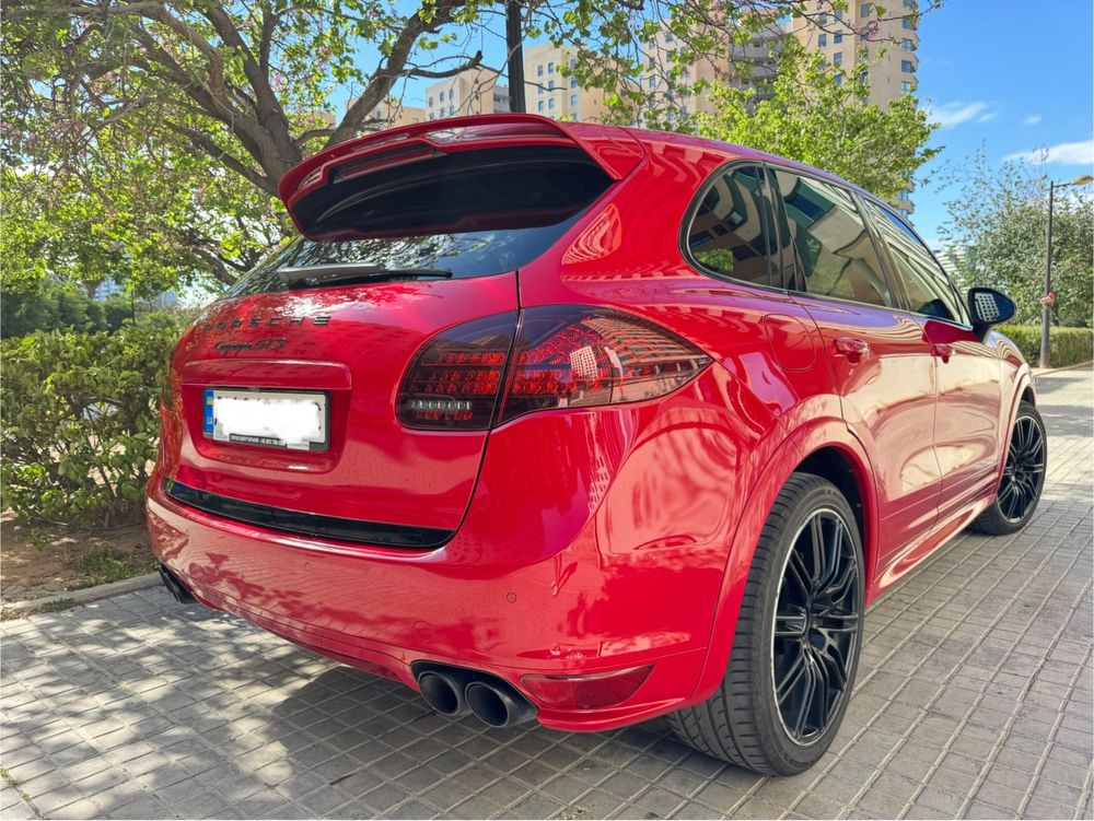 Porsche Cayenne GTS