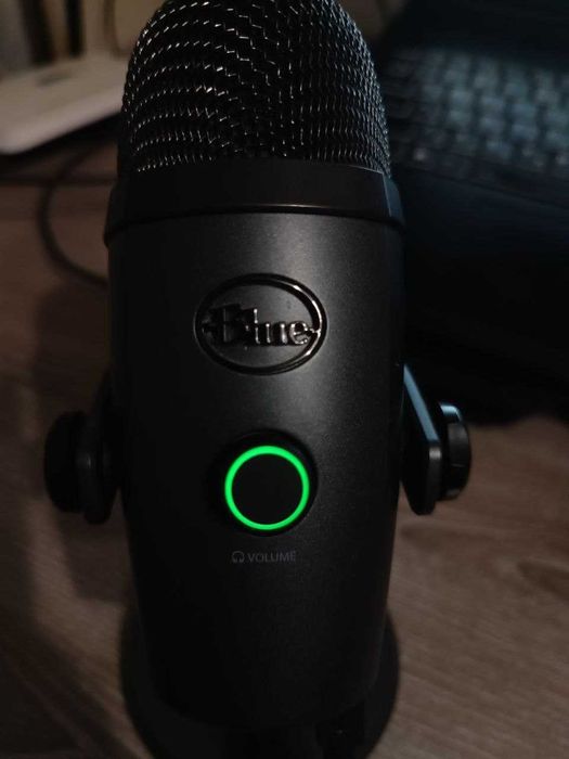 Мікрофон Blue yeti nano