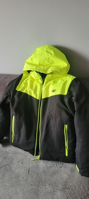 Kurtka zimowa 4f