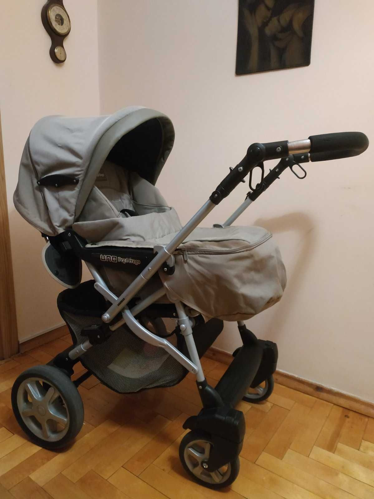 Коляска Peg-Perego Італія, ВХОДИТЬ В ЛІФТ