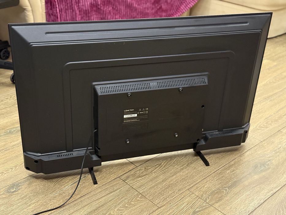 4K 43" Телевізор SMART TV Liberton LTV-43U01AT На гарантії