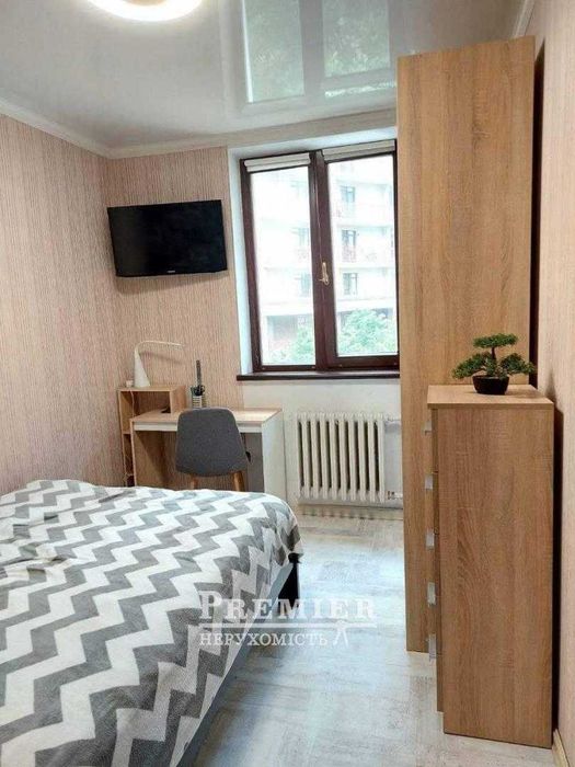 Продам 2-х ком квартиру в Приморском районе.