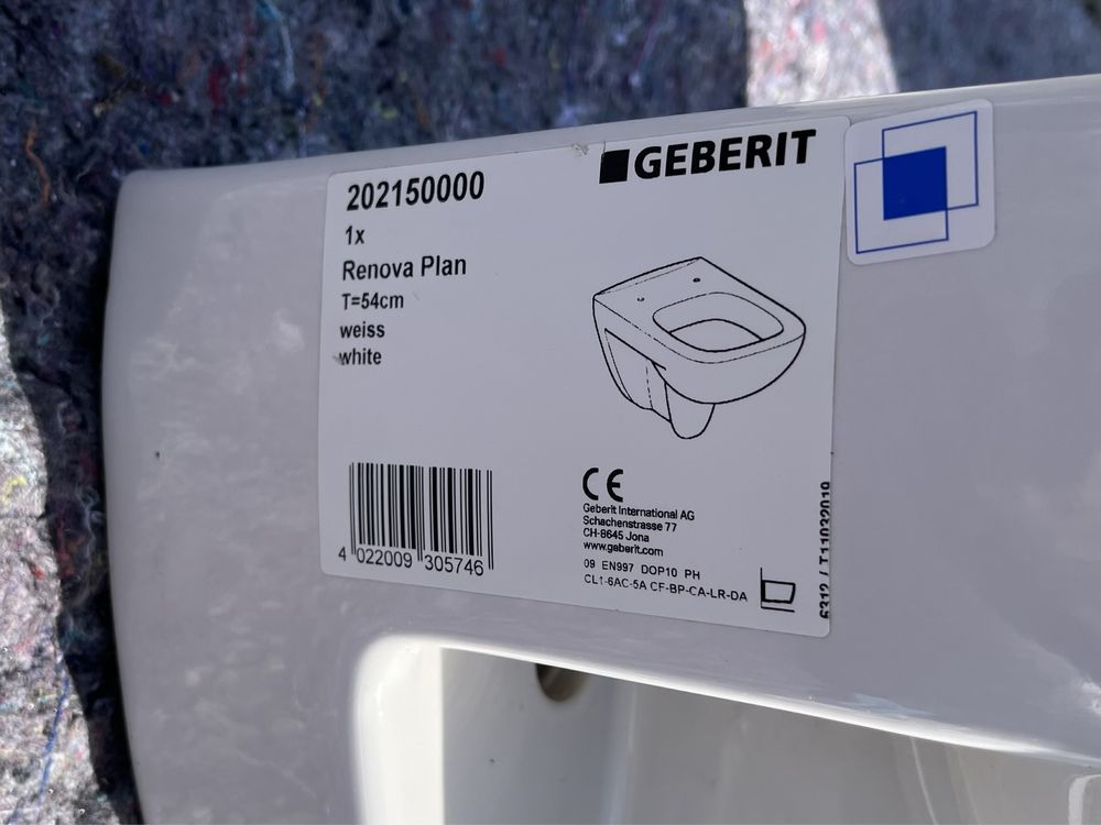 Geberit Renova Plan miska WC wisząca + deska