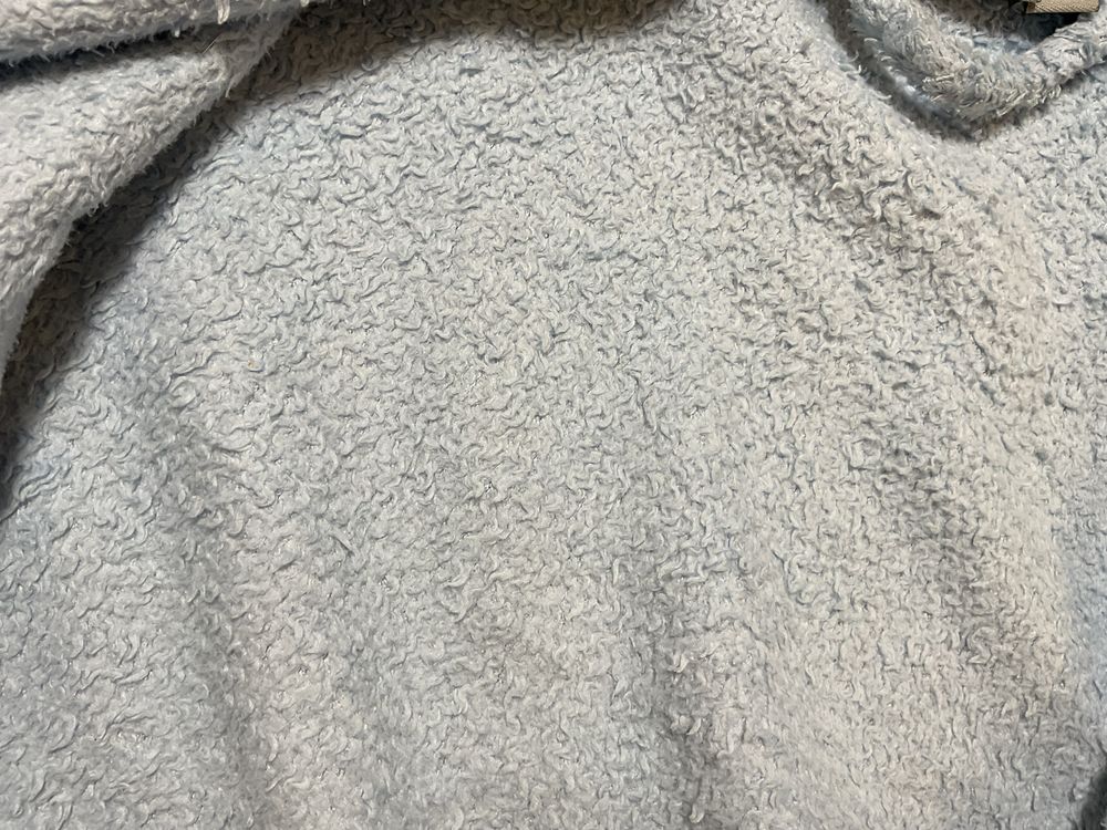 Продам б/у махровый халат на мальчика р. 110-116 см - 50 грн