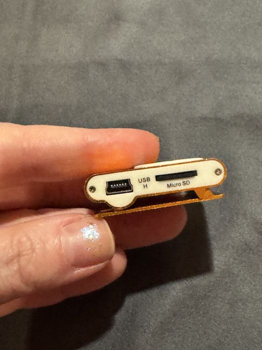 mp3 плеер прищепка apple