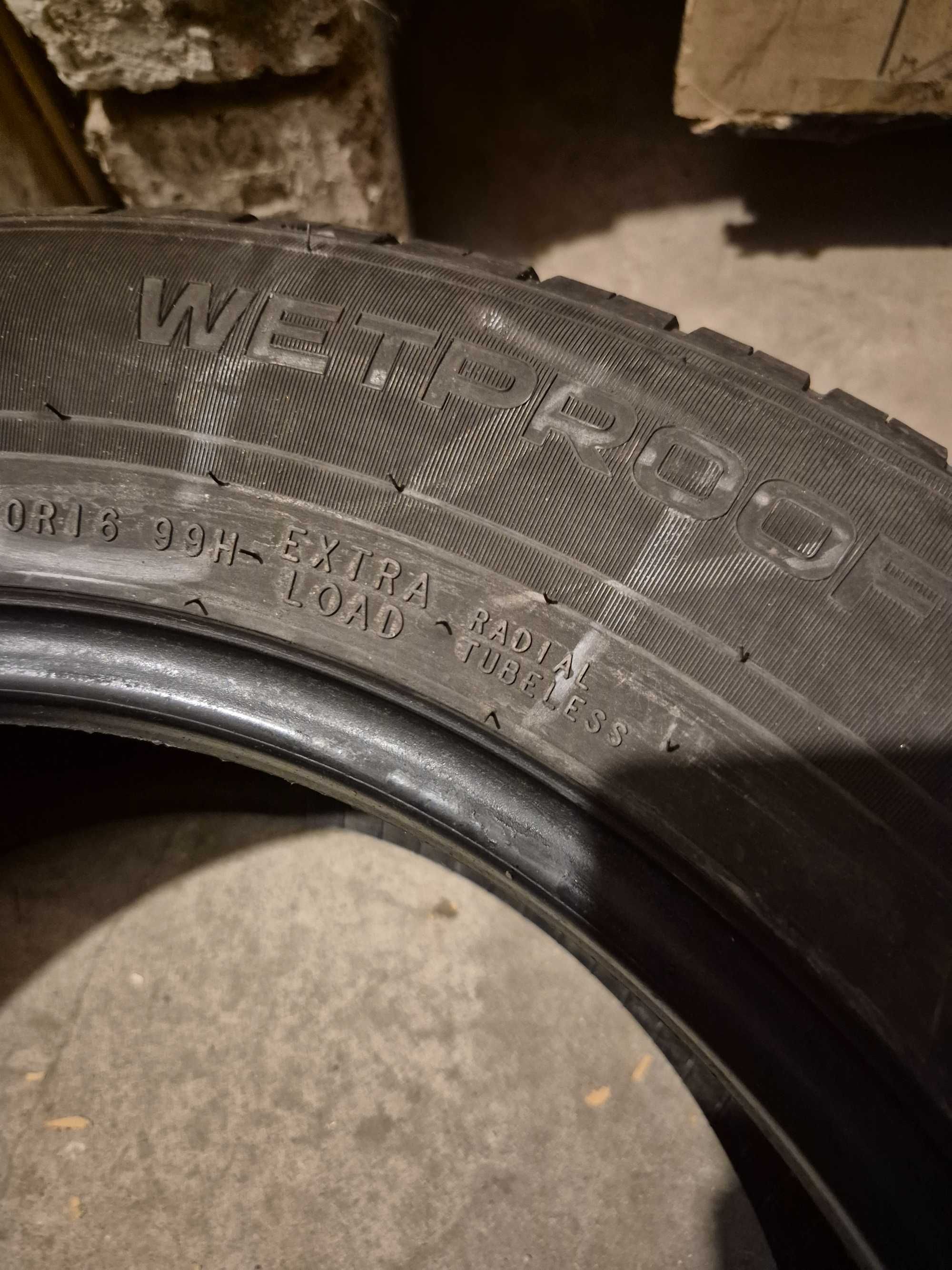 Opony letnie Nokian 215/60 R16