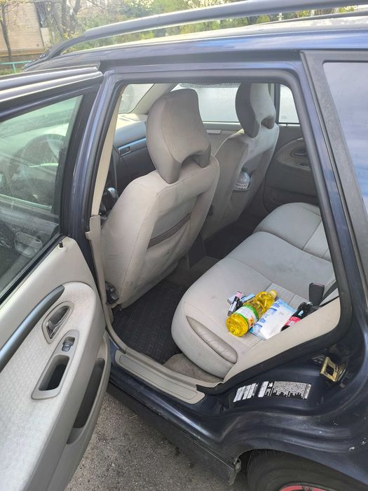 Volvo v40 Швеція