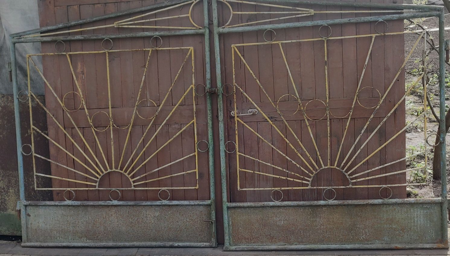 Ворота/хвіртка двостулкові металеві/дерев"яні у двір/гараж/хлів