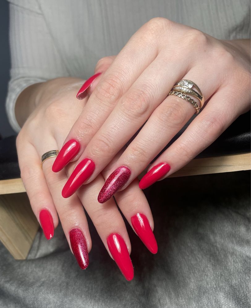 stylizacja paznokci PAZNOKCIE BYDGOSZCZ manicure hybrydowy żelowy żel