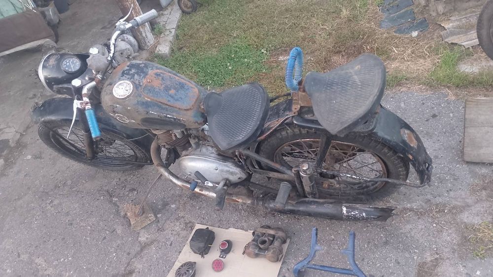 Продам мотоцикл Иж 49