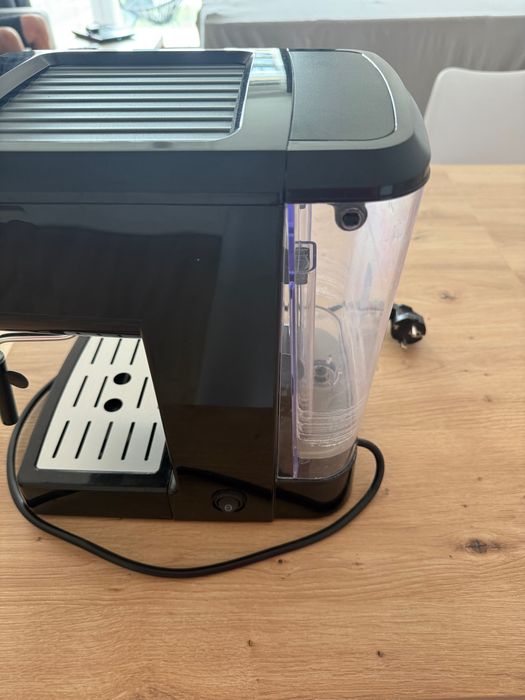 Ekspres ciśnieniowy Sencor SES 1710BK – 15 bar