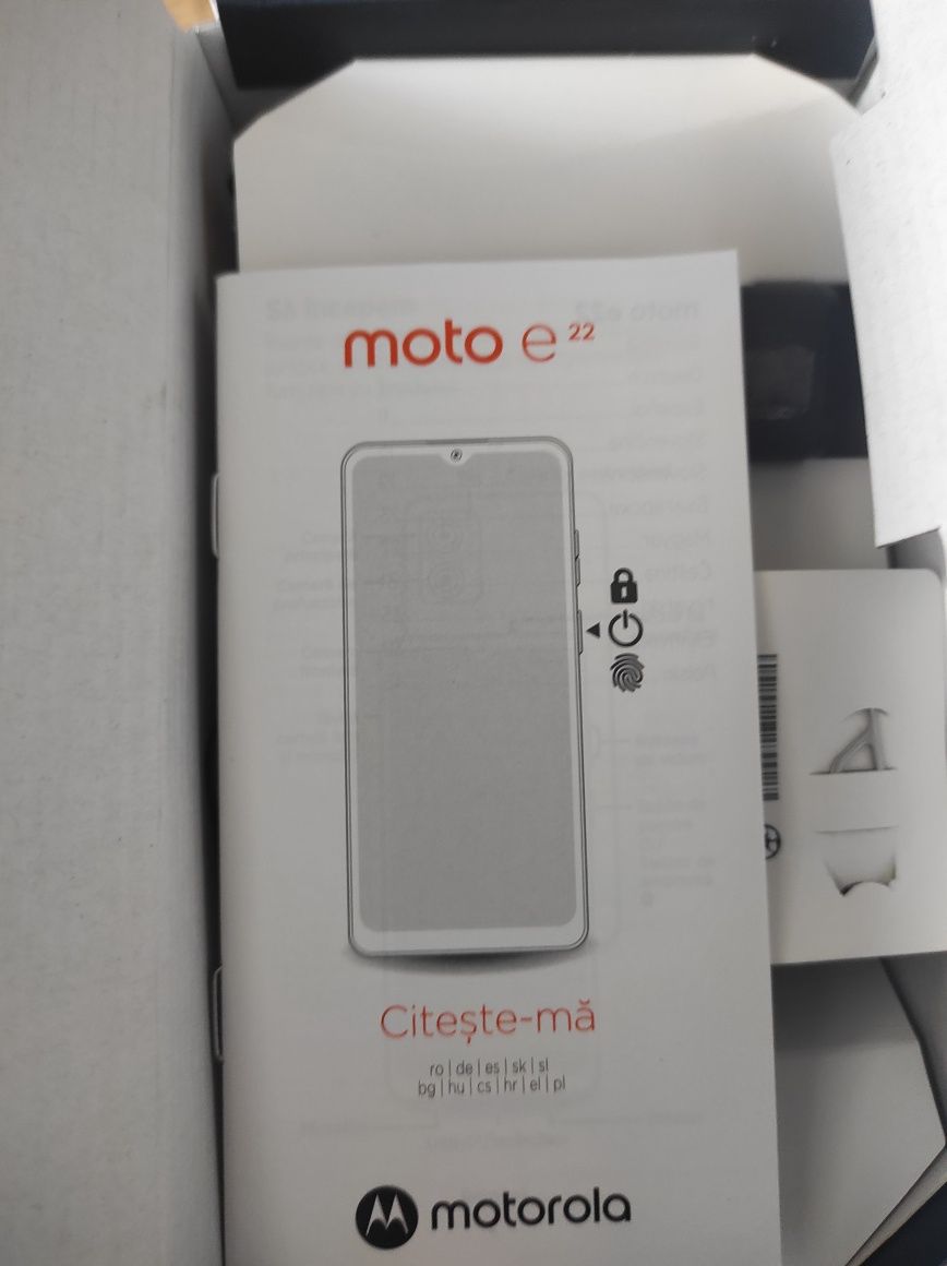 Motorola Moto e22+etui i szkło hartowane
