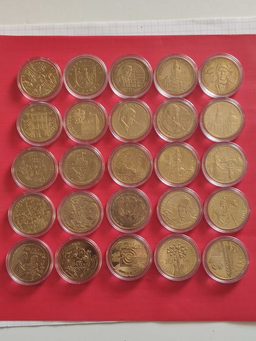 25szt.monet okolicznościowych 2zł - 2000r.- 2012r.                   .