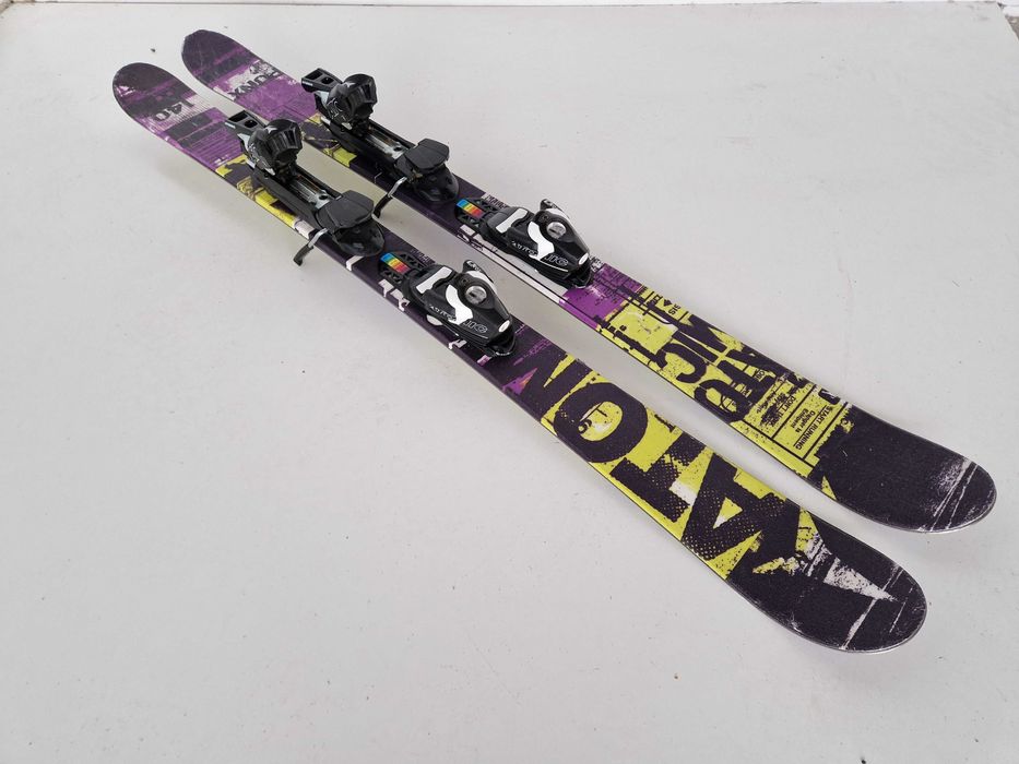 Narty Twin Tip  freestyle ATOMIC PUNX  140 CM (5)
