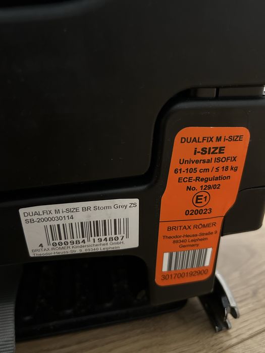 fotelik Britax Romer Dualfix m i-size, obrót 360 stopni, ISOFIX