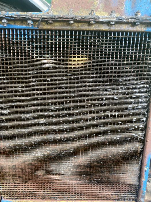 Продаю радіатор мтз 80 82