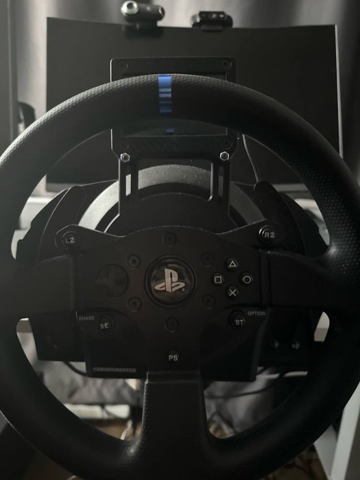 Thrustmaster t300 + стрімдек