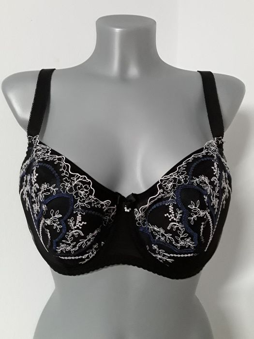 Biustonosz półusztywniany 75E