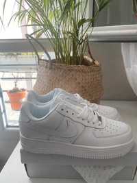 Nike Air Force 1 Niskie '07 Białe 42