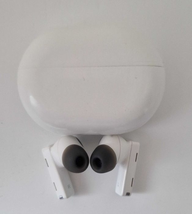 Słuchawki bezprzewodowe dokanałowe Huawei FreeBuds Pro