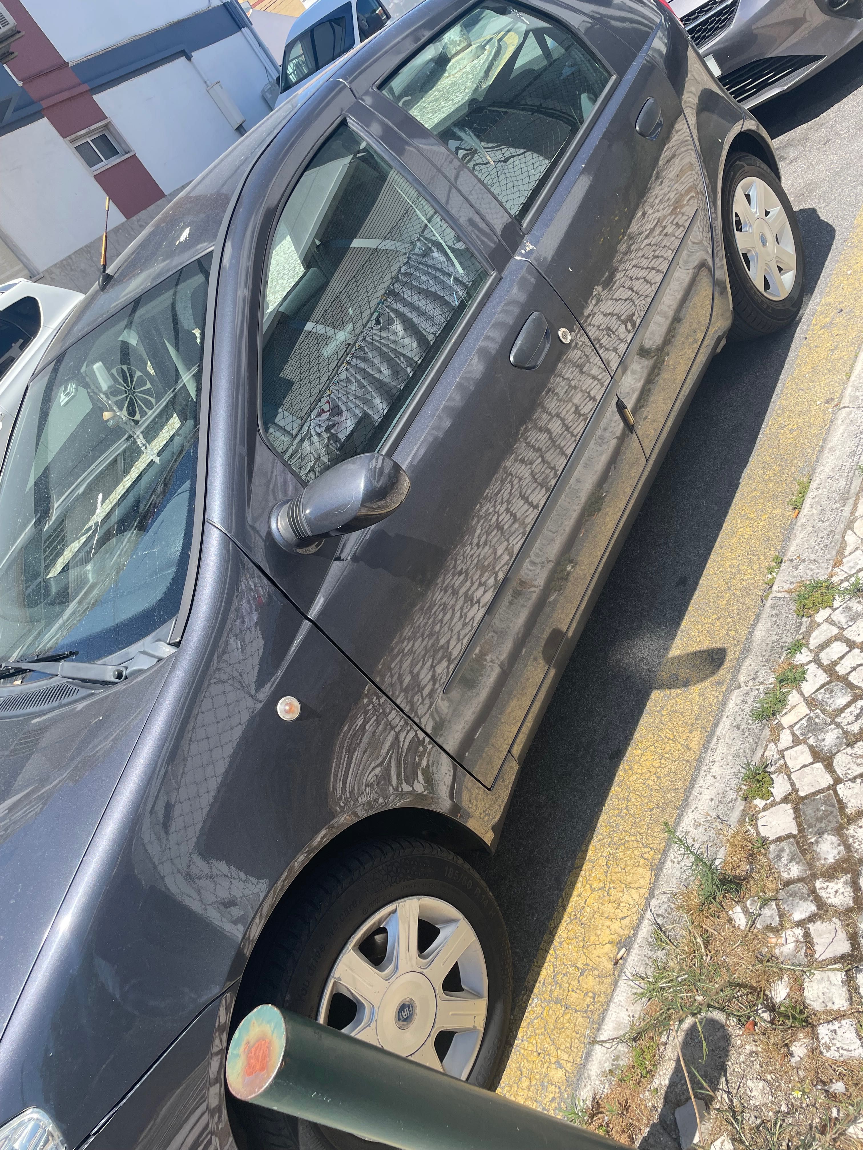 Vendo Punto bem estimado.