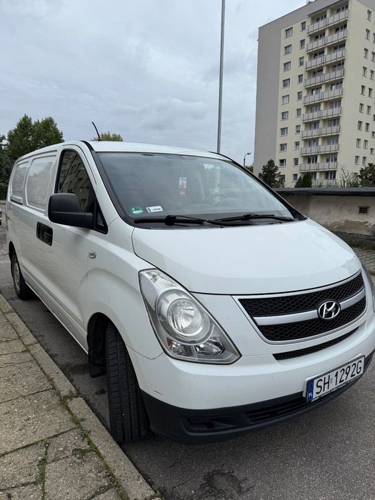 Hyundai H1  Hyundai H1 Klimatyzacja Stan Bardzo Dobry