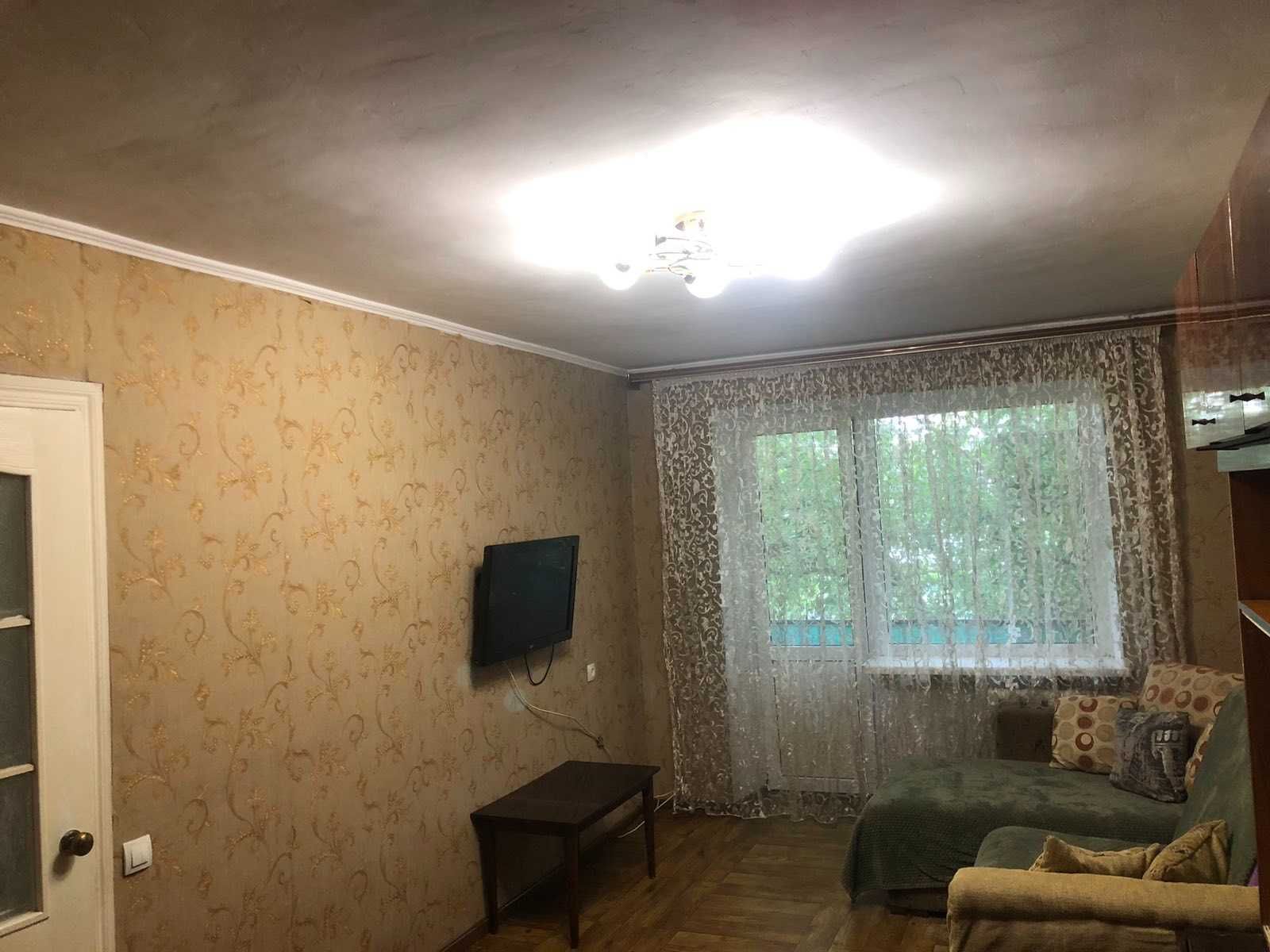 Сдам  2-ком.  в центре   ул.  10-Апреля/Дидрихсона