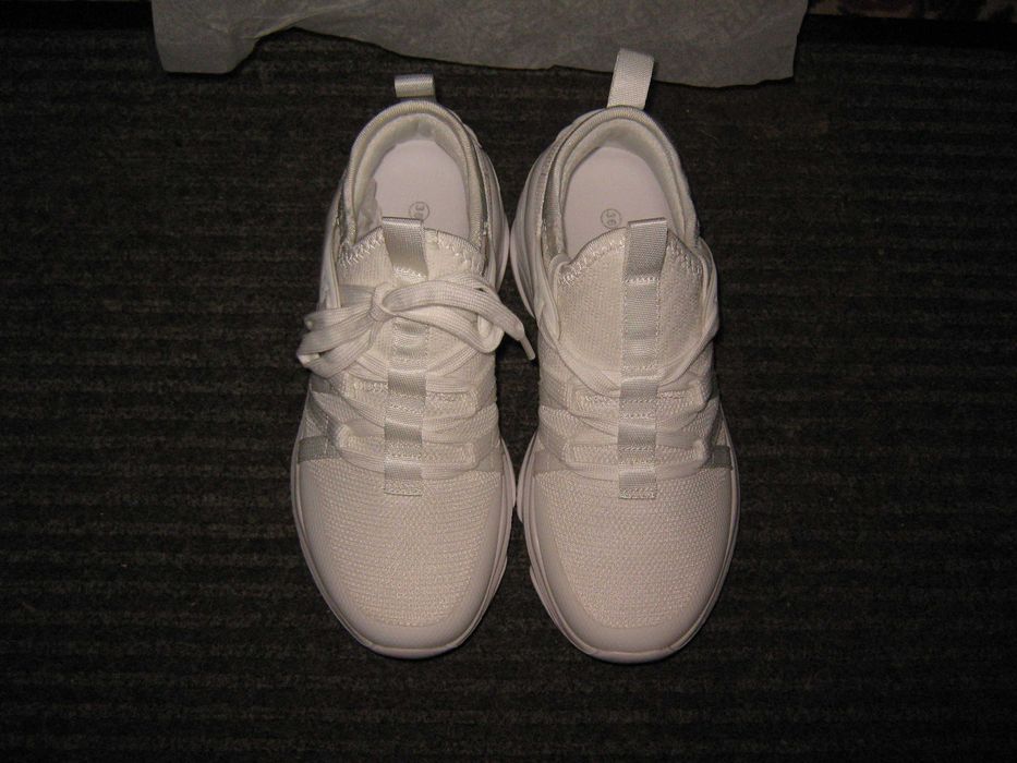 Кроссовки "ELLA" пр-во Швеция "Sweden" размер 36