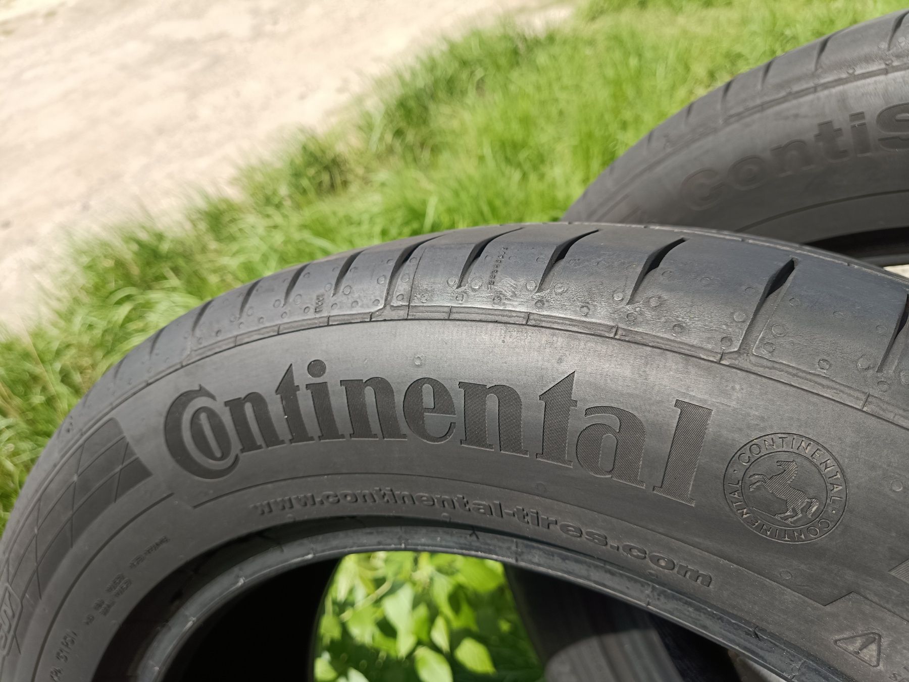 Літні шини Continental 235/55 R18 резина Р18