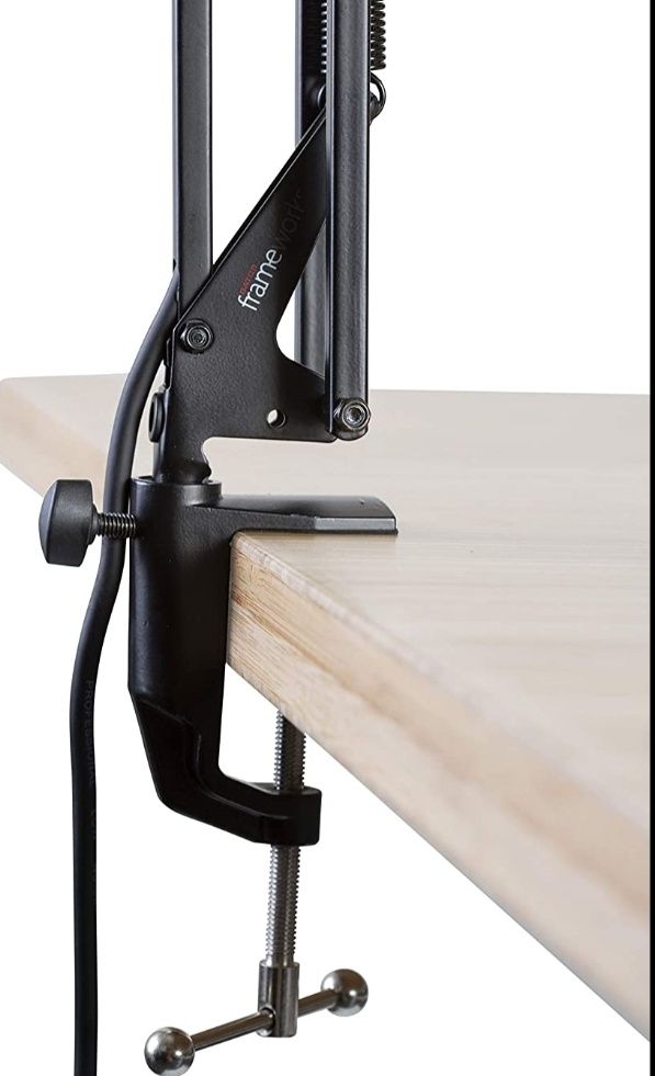 Suporte pantografo para microfone