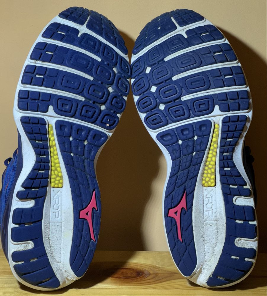 Оригінальні кросівки Brooks Glycerin GTS 20. Розмір 40,5(26 см)