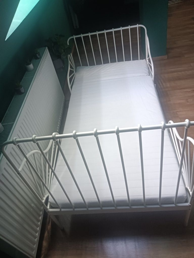 Łóżko regulowane IKEA minnien