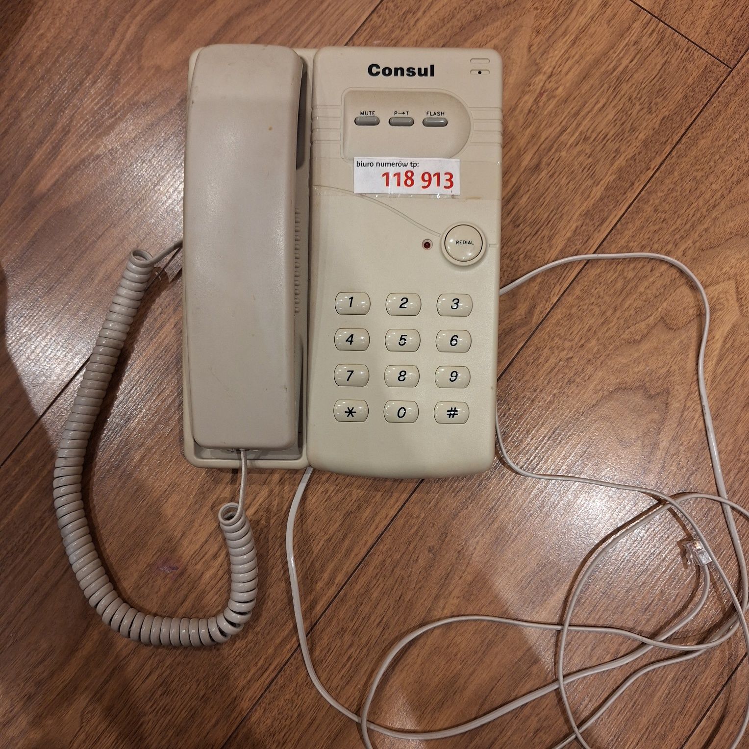 Telefon stacjonarny Consul T237