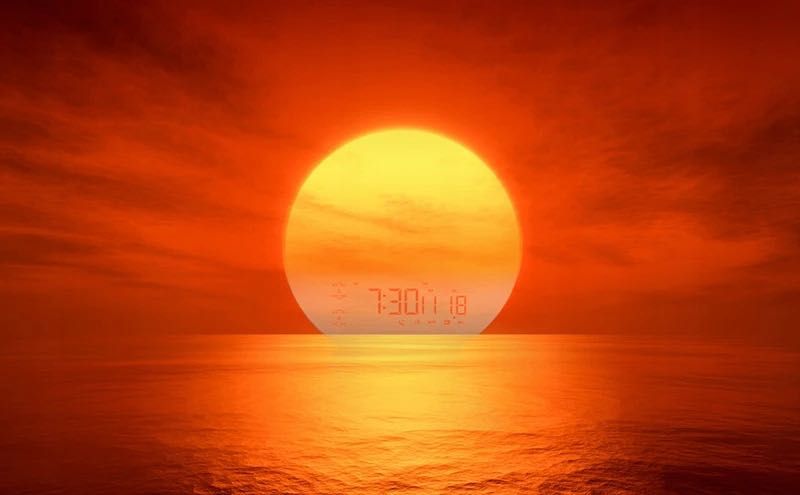 22.03.11 Budzik z lampką z symulacją wschodu zachodu słońca Radio