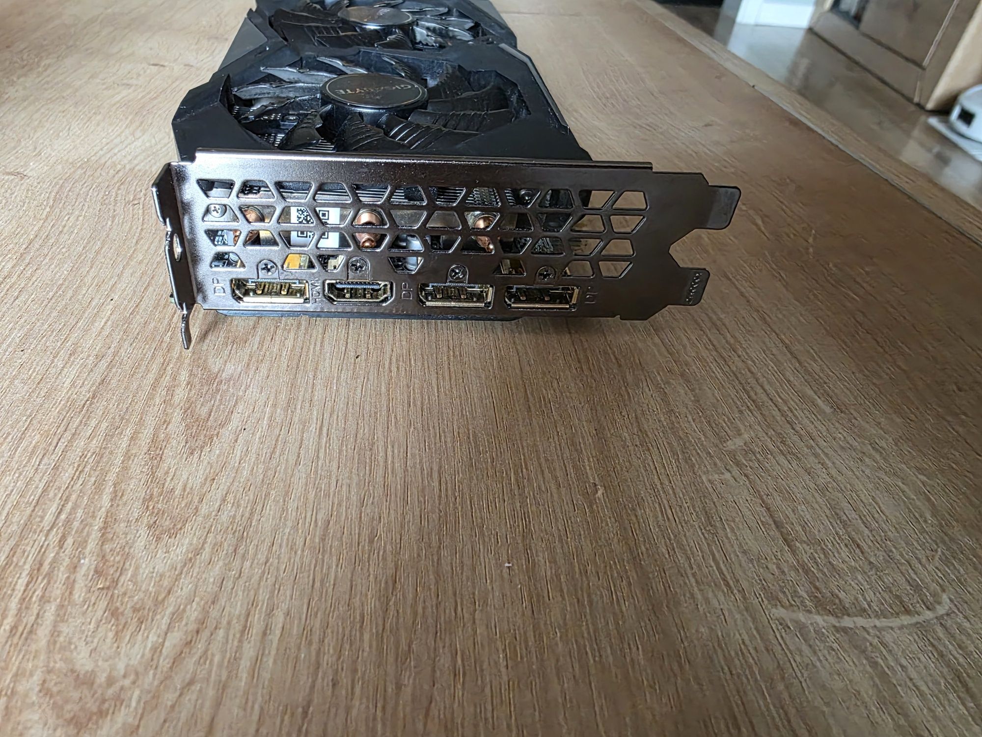 Karta graficzna gigabyte gtx 1660 super 6 6 GB gddr6 192 bit