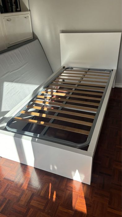 Cama de solteiro