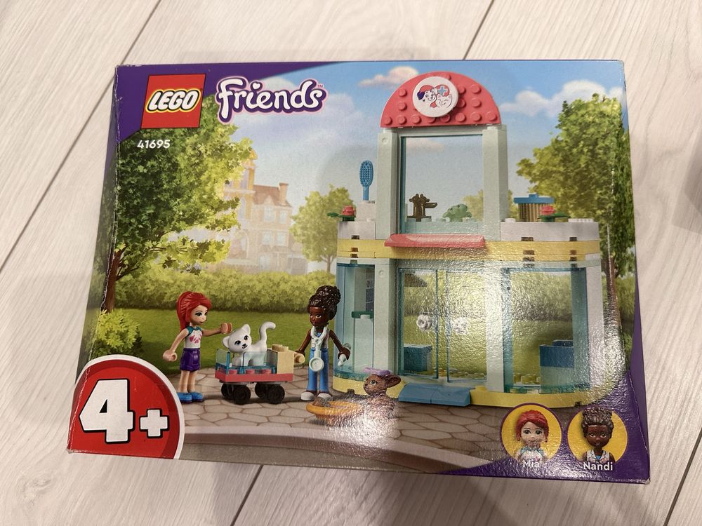 Lego friends тренировка коней, ветеринарная клиника, акробат конюшня