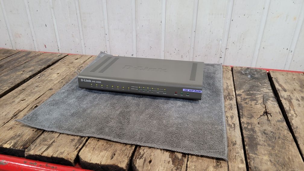 Голосовой шлюз D-Link DVG-5008S.