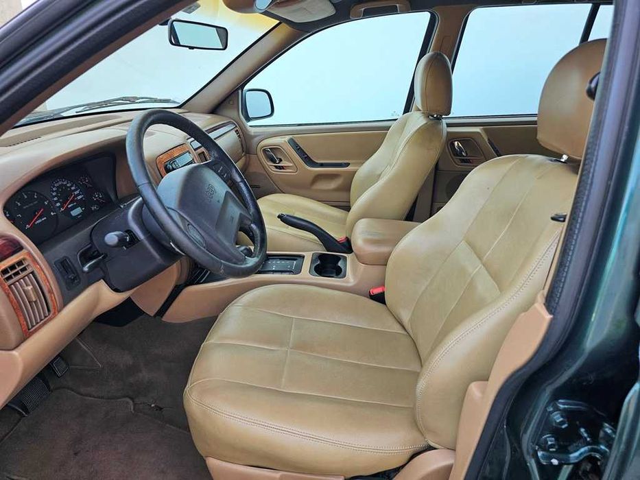 Jeep Grand Cherokee 3.1TD Laredo 4x4 Cx/Auto 10/2000
