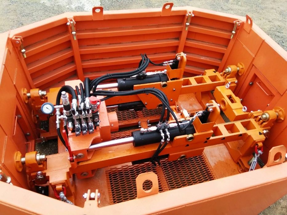 Maszyna do renowacji rurociągów metodą bezwykopową