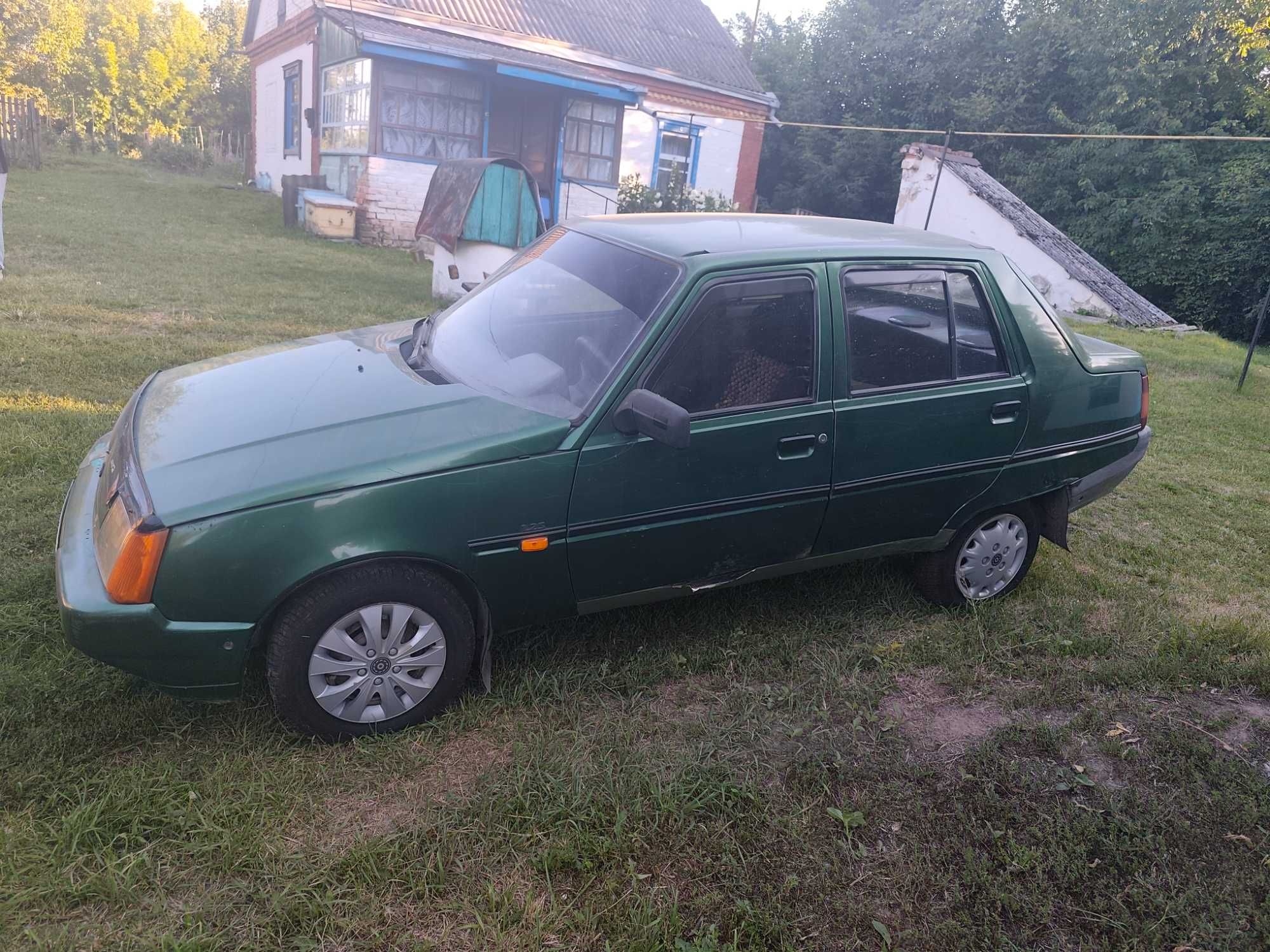 Продам ЗАЗ 110307