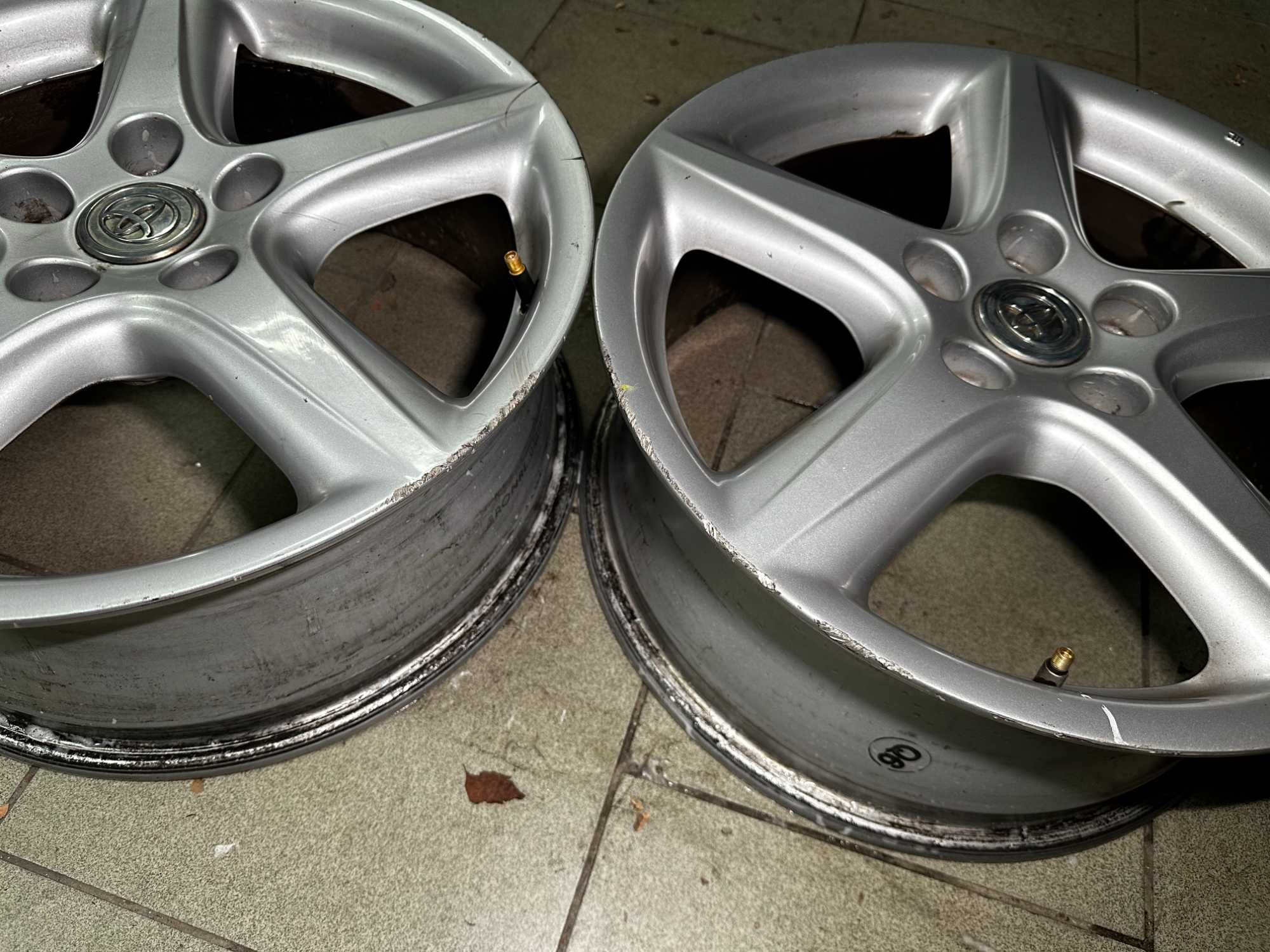 Felgi Ronal Toyota Corolla Verso 17" Nakrętki gratis