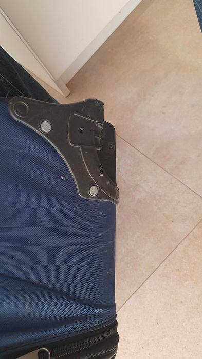 Walizka podrózna duża 55x30x75 cm