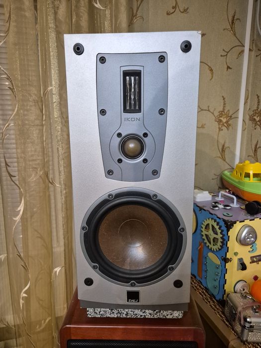 Акустика, колонки Dali Ikon 2