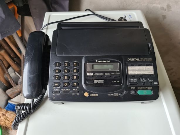 Телефон с автоответчиком Panasonic KX-F780