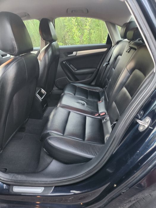 Audi A4 2.0 TDi automático 18 meses de garantia